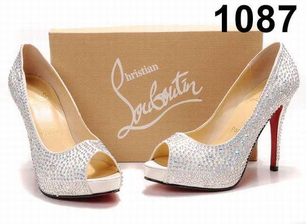 louboutin pigalle pas cher